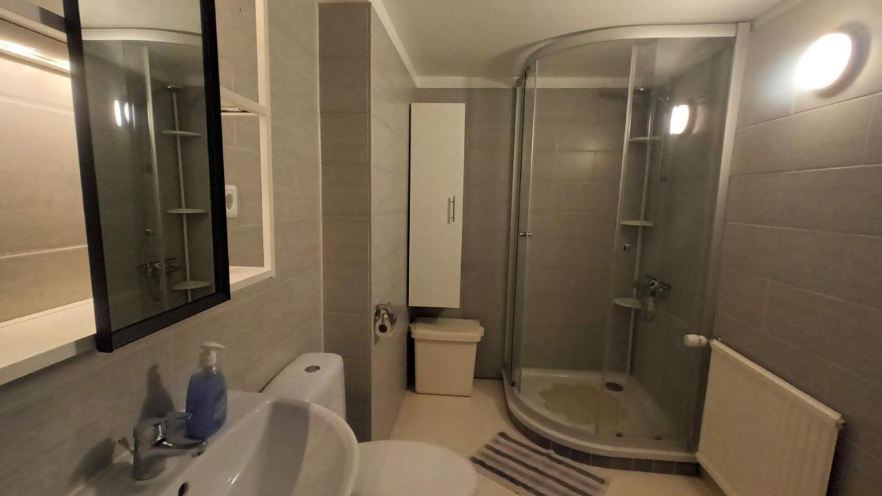 Allemanshem Lenhovda Екстериор снимка